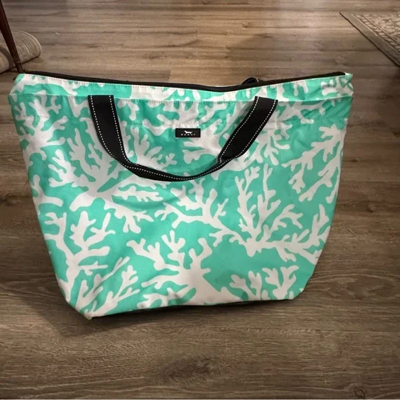 Scout Turquoise Tote Bag with Coral Reef Design - Picture 2 of 10